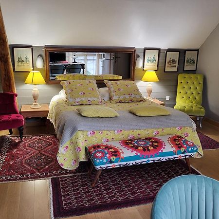 Les Glycines Bed & Breakfast Ury Ngoại thất bức ảnh
